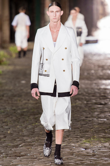 Alexander McQueen, Spring 2014, Look 10