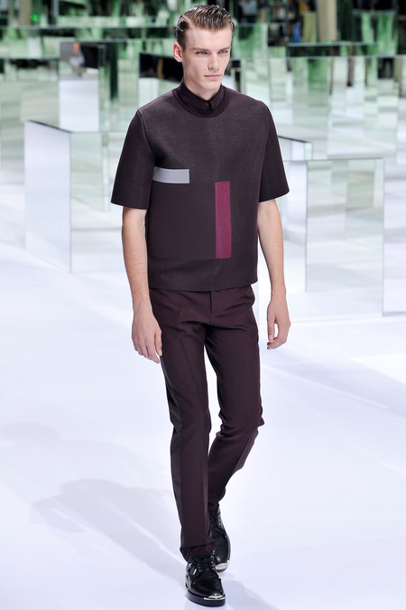 Dior Homme, Spring 2014, Look 14 Photo: Yannis Viamos/InDigital/GoRunway found on www.style.com