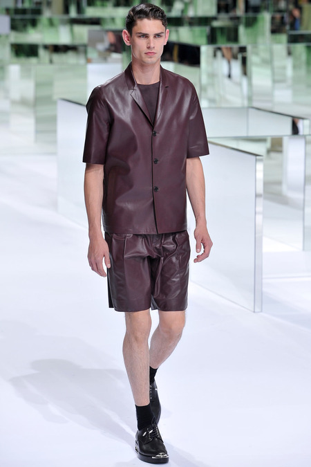 Dior Homme, Spring 2014, Look 16 Photo: Yannis Viamos/InDigital/GoRunway found on www.style.com