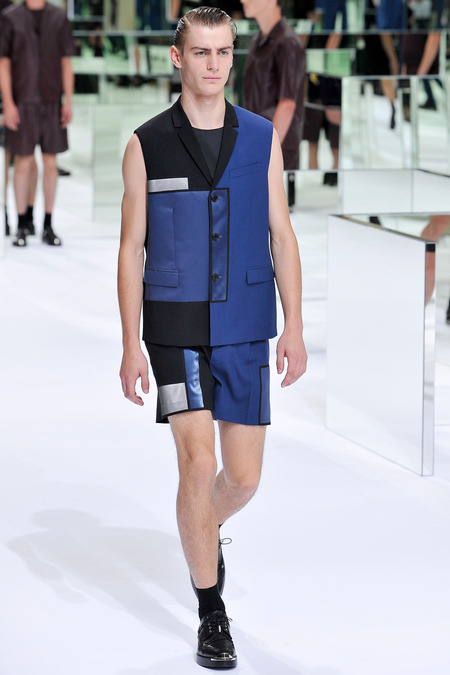 Dior Homme, Spring 2014, Look 31 Photo: Yannis Viamos/InDigital/GoRunway found on www.style.com