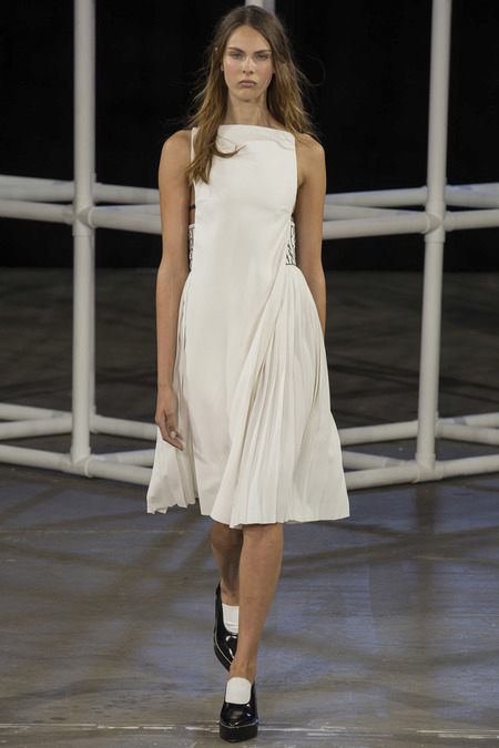 Look 29 Photo: Marcus Tondo/Indigitalimages.com