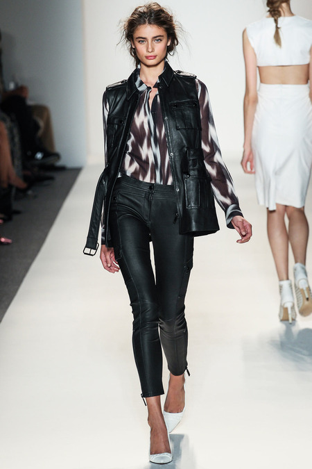 Look 34 Photo: Marcus Tondo/Indigitalimages.com