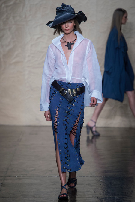 Look 7 Photo: Fablo Iona/Indigitalimages.com