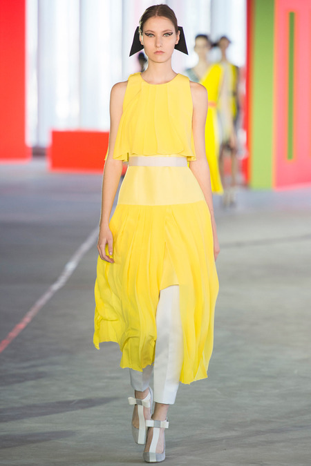 Roksana Ilincic, Spring 2014, Look 11 Photo: Yannis Vlamos/Indigitalimages.com