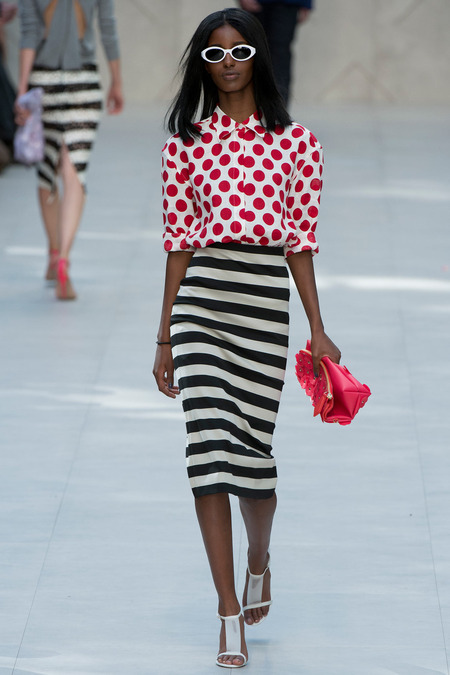 Burberry Prorsum, Spring 2014, Look 25 Photo: Yannis Viamos/Indigitalimages.com
