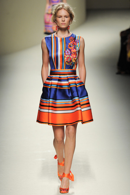 Alberta Ferretti, Spring 2014, Look 20 Photo: Yannis Vlamos/Indigitalimages.com