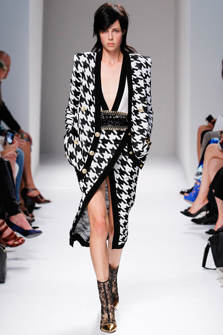 Balmain, Spring/Summer 2014, Look 19 Model: Edie Campbell Photo: Monica Feudi/FeudiGuaineri.com found on www.style.com