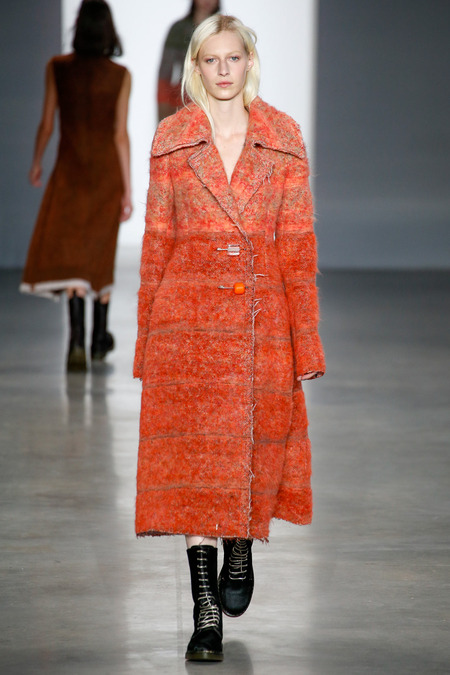 Calvin Klein Collection, Fall/Winter 2014, Look 20 Photo: Gianni Pucci/Indigitalimages.comfound on www.style.com
