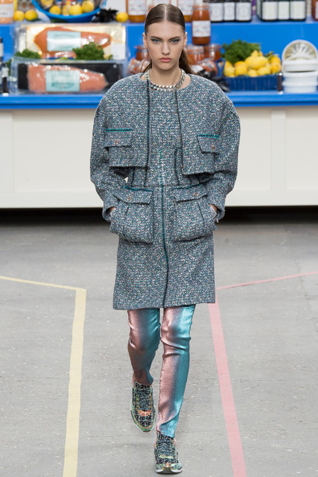 Chanel, Fall/Winter 2014 Collection, Look 20 Photo: Yannis Vlamos/Indigitalimages.com found on www.style.com