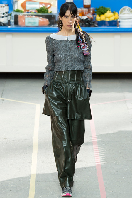 Chanel, Fall/Winter 2014 Collection, Look 55 Model: Jamie Bochert Photo: Yannis Vlamos/Indigitalimages.com found on www.style.com