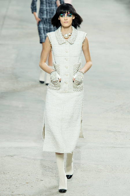 Chanel, Spring/Summer 2014 Collection, Look 6 Photo: Yannis Vlamos/Indigitalimage.com found on www.style.com
