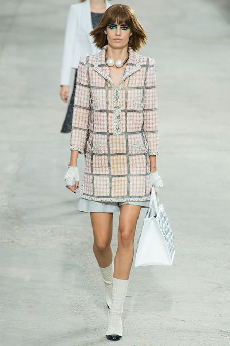 Chanel, Spring/Summer 2014 Collection, Look 8 Photo: Yannis Vlamos/Indigitalimage.com found on www.style.com