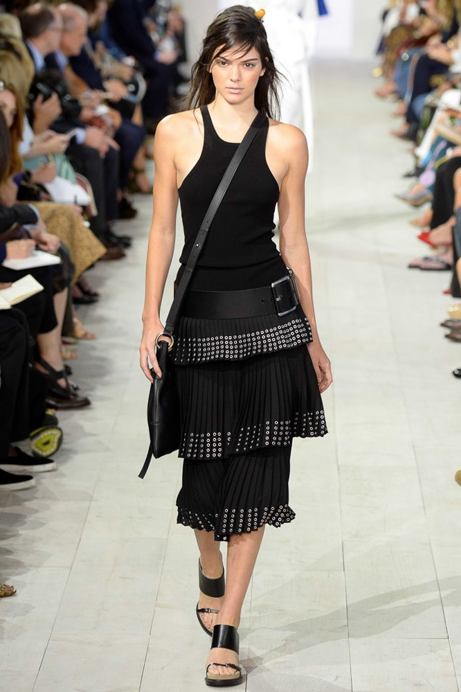 Look 4 Model: Kendall Jenner Photo: Yannis Vlamos/indigitalimages.com